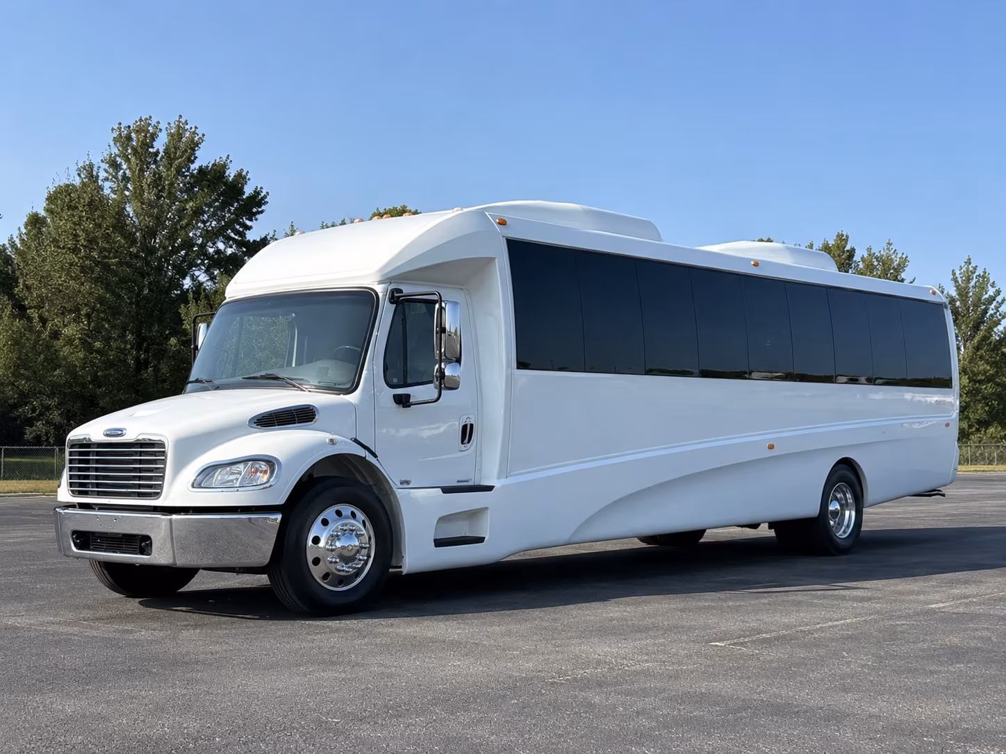 25 Passenger Party Bus