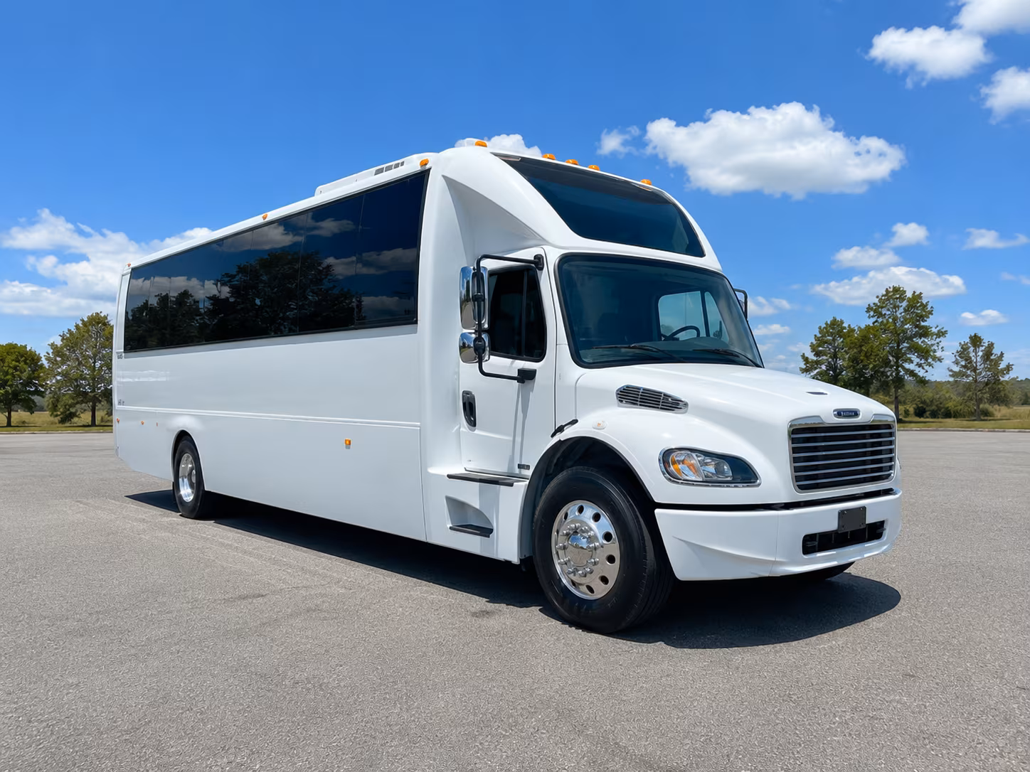 Elk Grove Birthday, Sweet 16, & Quinceañera Party Bus Rentals