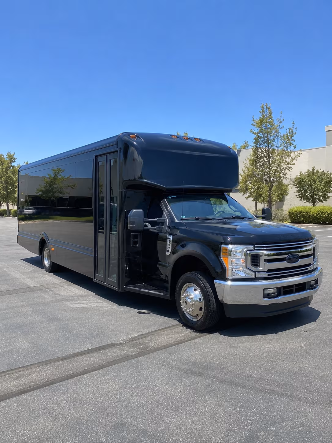 Rancho Cordova Homecoming & Prom Party Bus Rentals